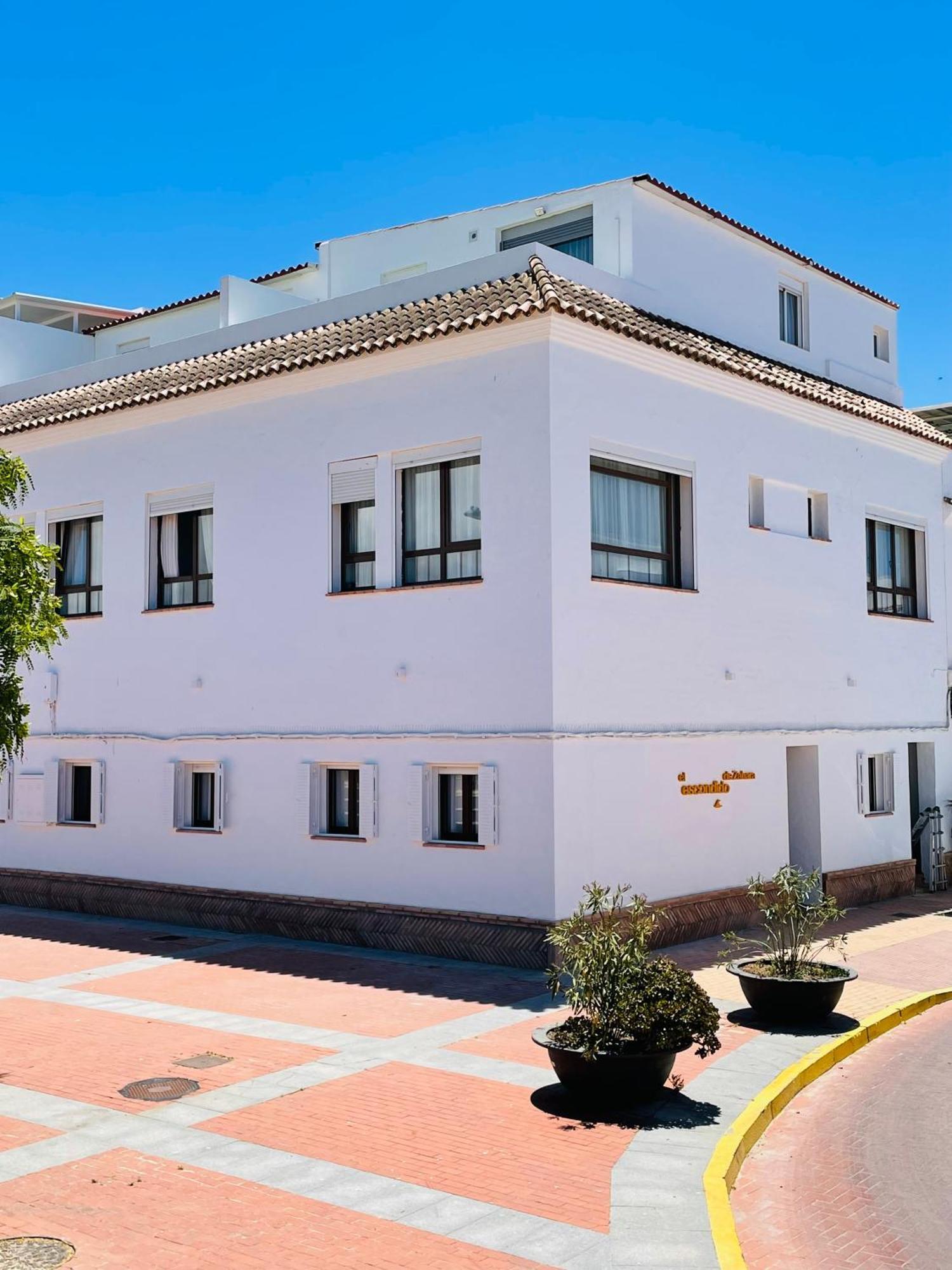 סהרה דה לוס אטונס El Escondido De Zahara Hotel מראה חיצוני תמונה